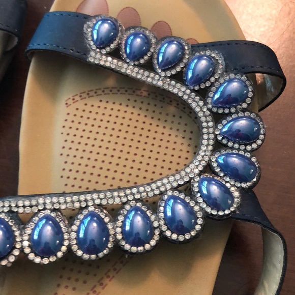 Shoes - Picture 3 of 3